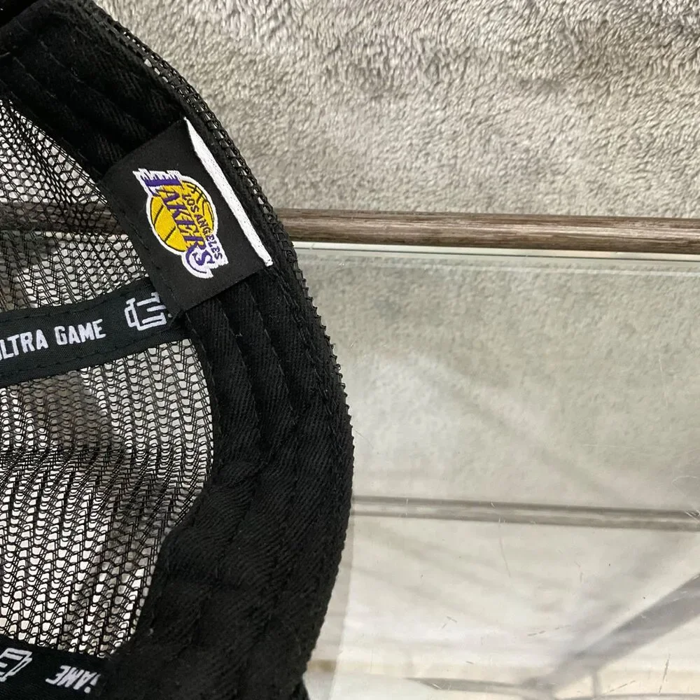Ultra Game Los Angeles Lakers Trucker Hat Snapback Mesh Cap Black EUC
